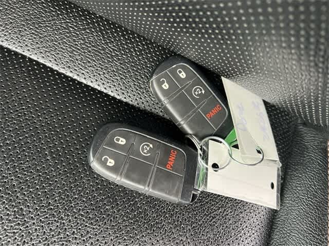 Thumbnail: 2022 Jeep Compass - 25