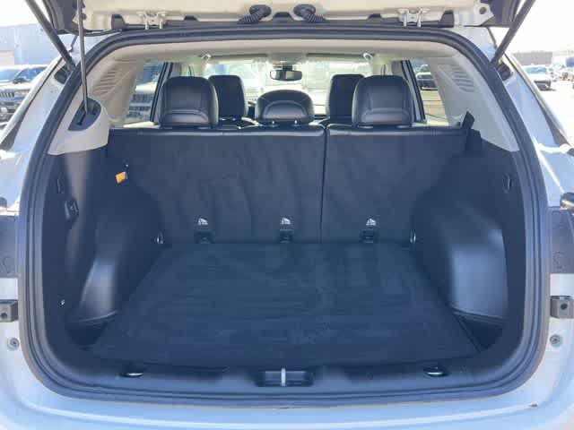 Thumbnail: 2022 Jeep Compass - 24