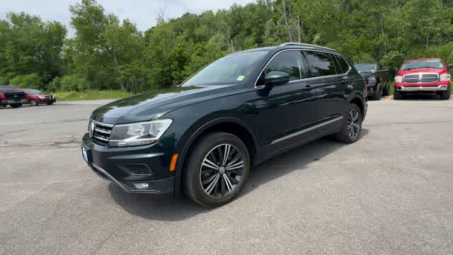 Thumbnail: 2019 Volkswagen Tiguan - 4