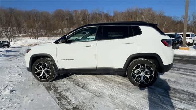 Thumbnail: 2024 Jeep Compass - 5