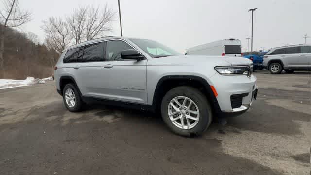 Thumbnail: 2023 Jeep Grand Cherokee - 2