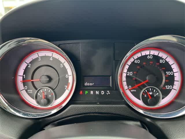 Thumbnail: 2013 Dodge Grand Caravan - 23