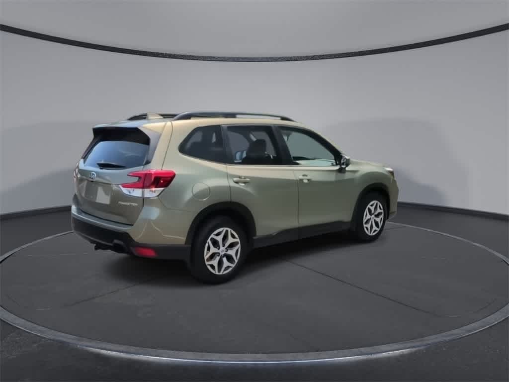 Thumbnail: 2020 Subaru Forester - 8