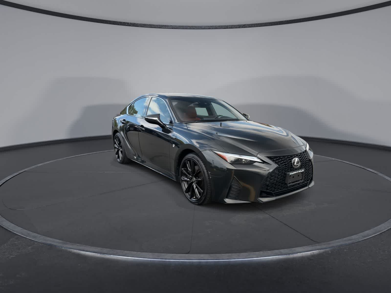Thumbnail: 2021 Lexus IS - 2
