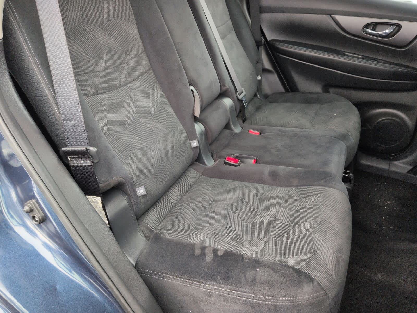 Thumbnail: 2016 Nissan Rogue - 21