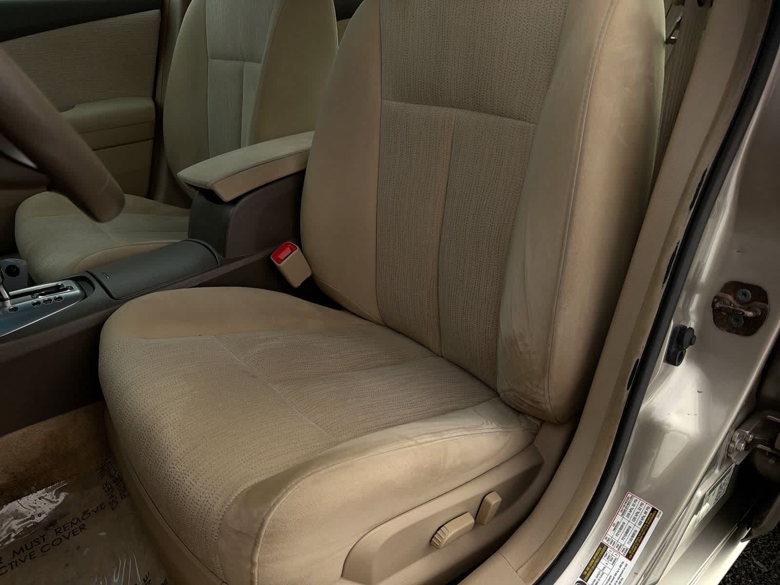 Thumbnail: 2010 Nissan Altima - 17