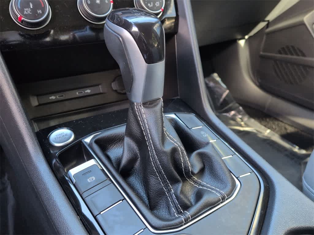 Thumbnail: 2023 Volkswagen Taos - 32