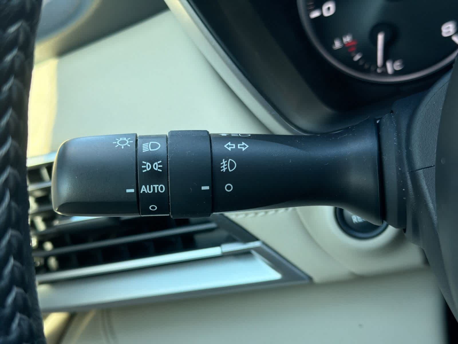 Thumbnail: 2023 Subaru Legacy - 29