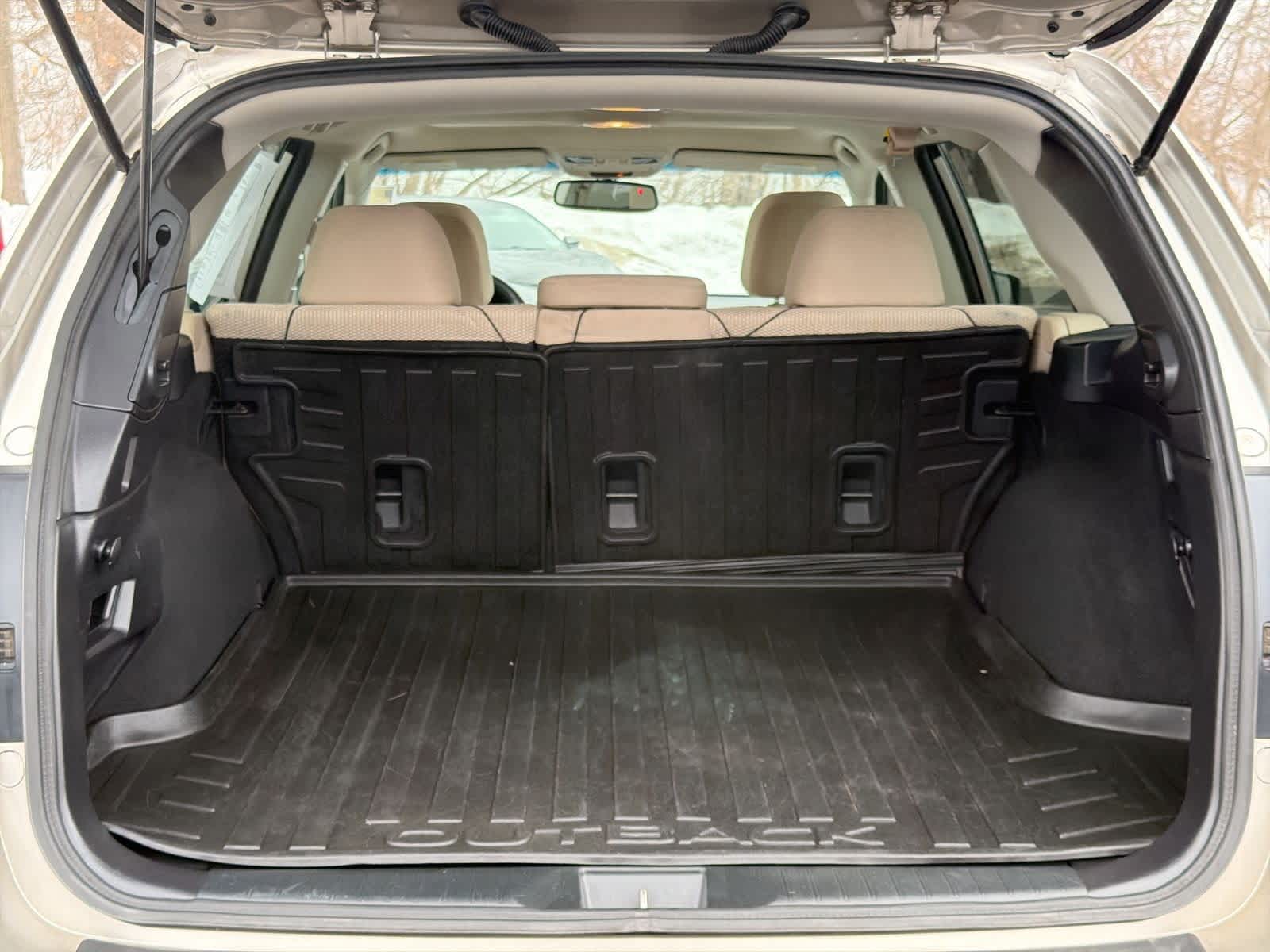 Thumbnail: 2015 Subaru Outback - 37