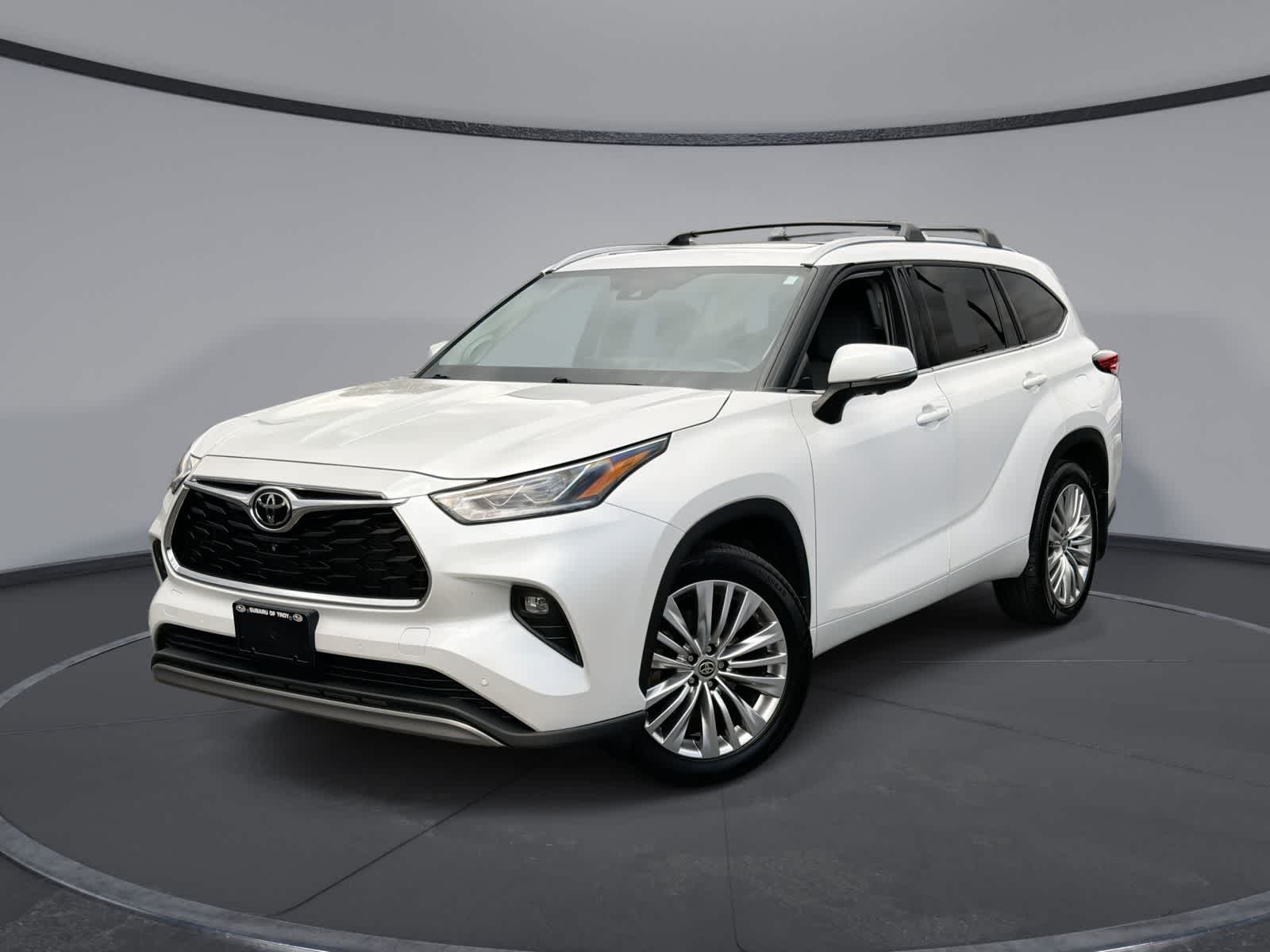 Thumbnail: 2023 Toyota Highlander - 1