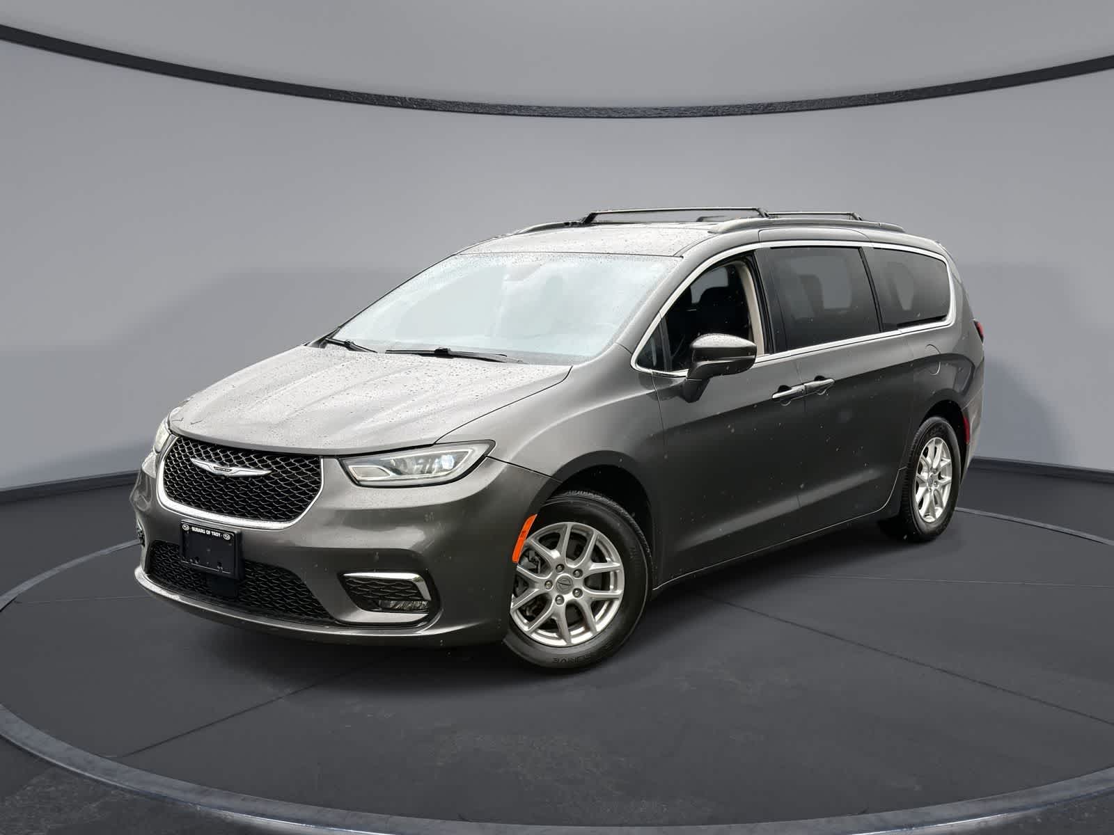 Thumbnail: 2022 Chrysler Pacifica - 1