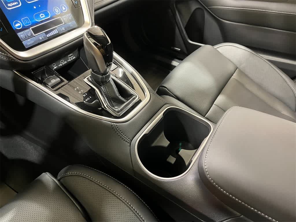 2024 Subaru Outback Touring 23