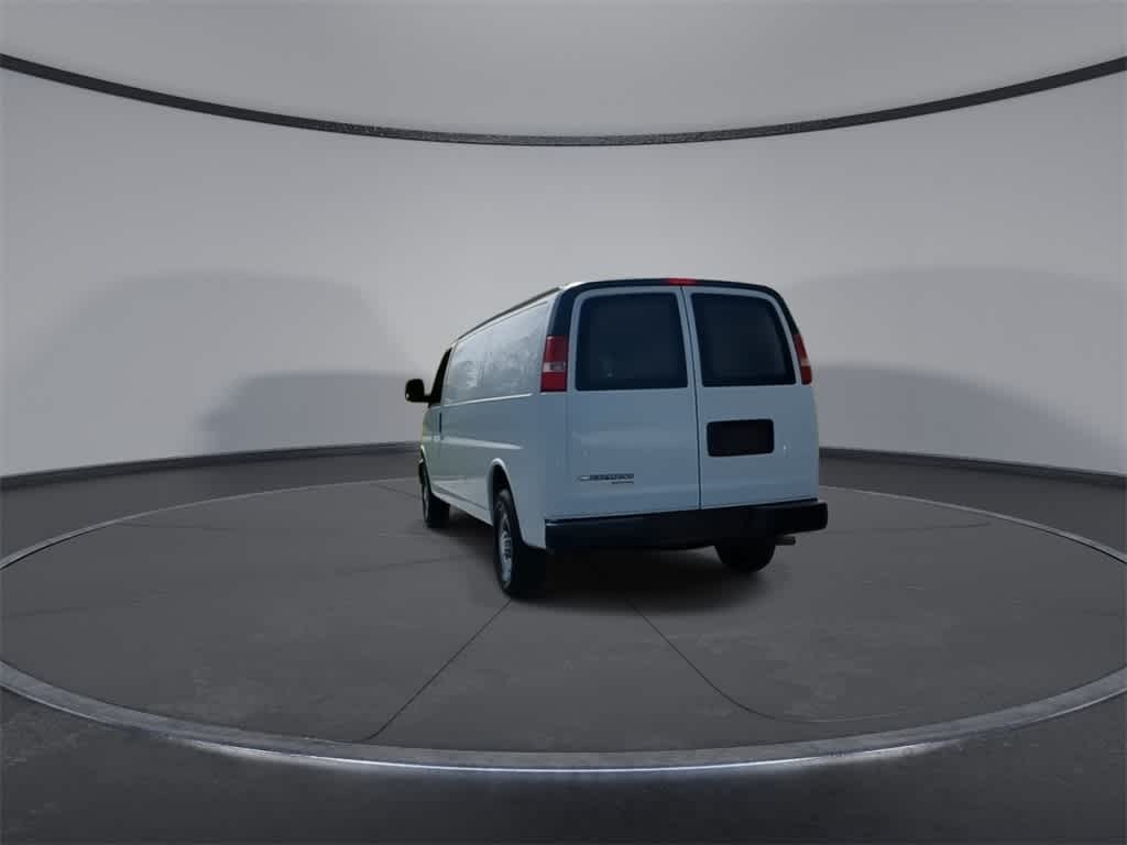Thumbnail: 2016 Chevrolet Express - 7