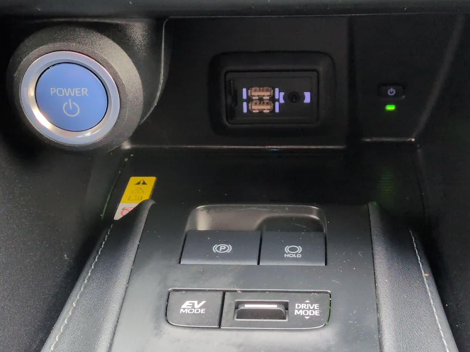 Thumbnail: 2022 Toyota Venza - 31