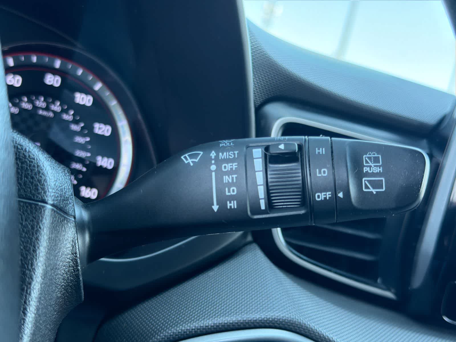 Thumbnail: 2019 Hyundai Veloster - 26