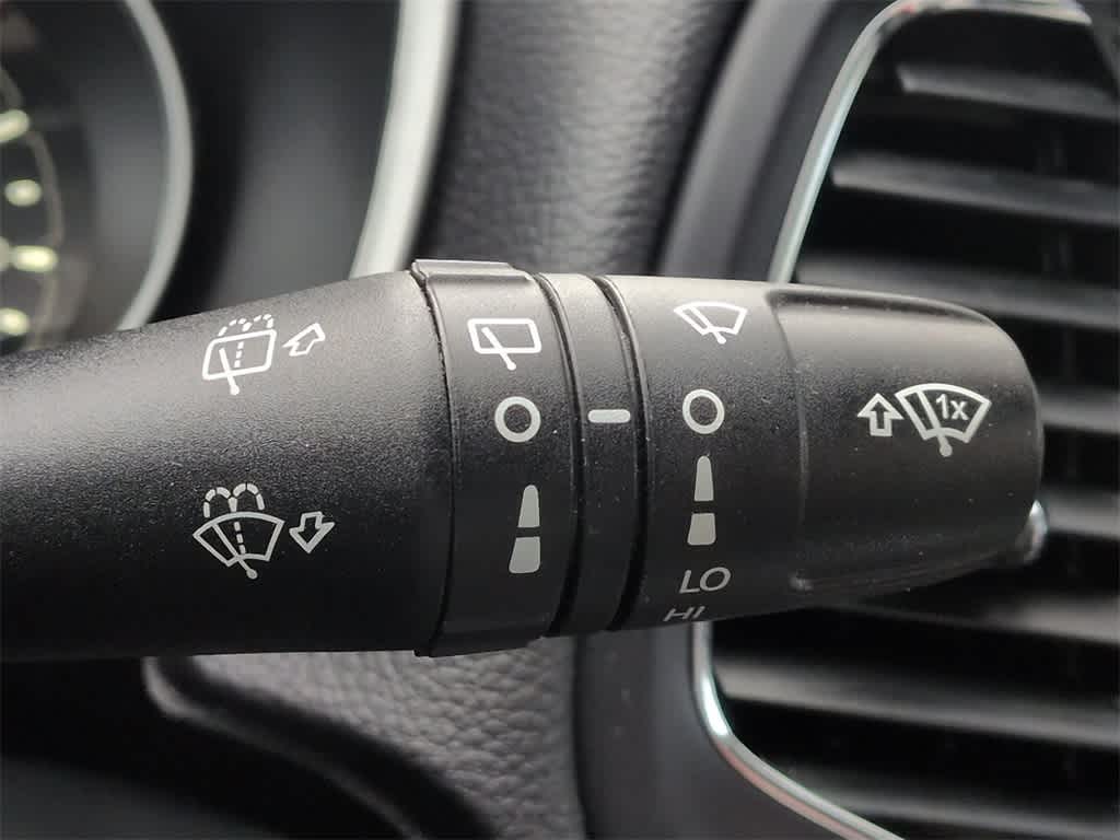 Thumbnail: 2021 Jeep Compass - 26