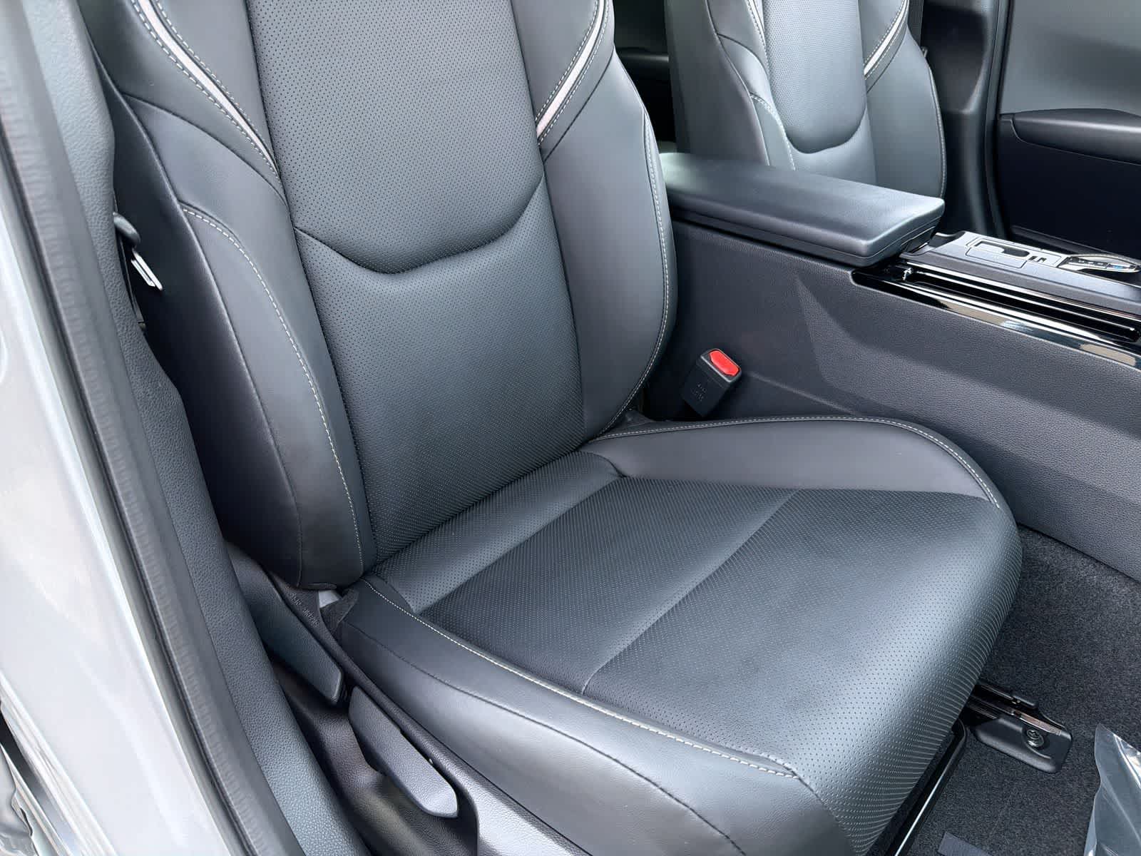 Thumbnail: 2025 Toyota Prius - 23