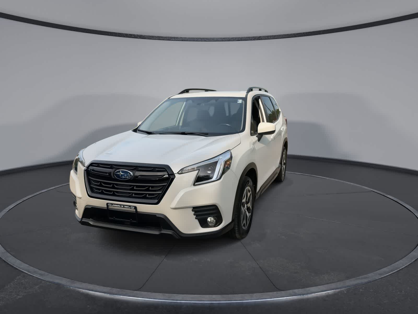 Thumbnail: 2023 Subaru Forester - 3