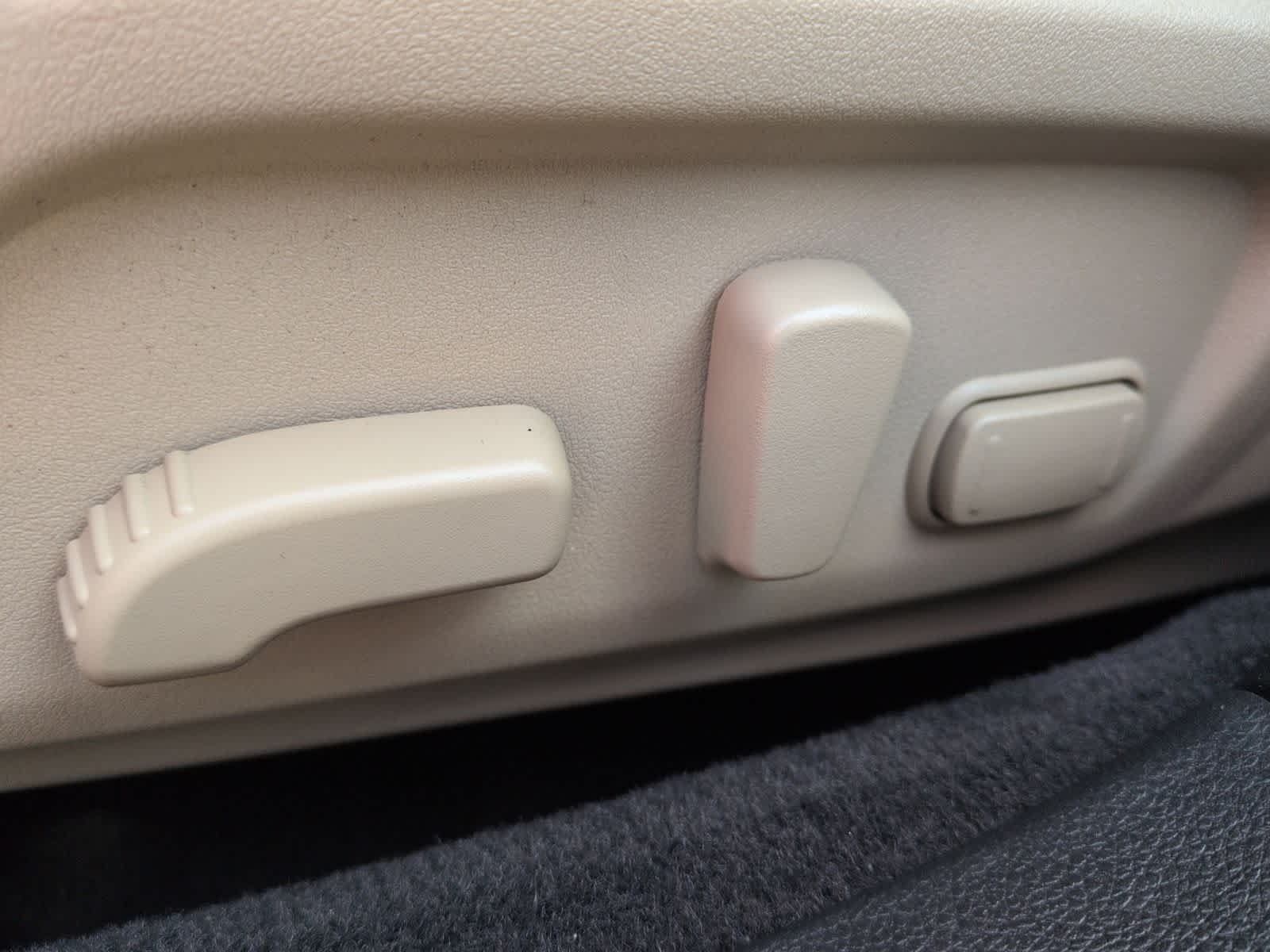 Thumbnail: 2018 Subaru Outback - 18