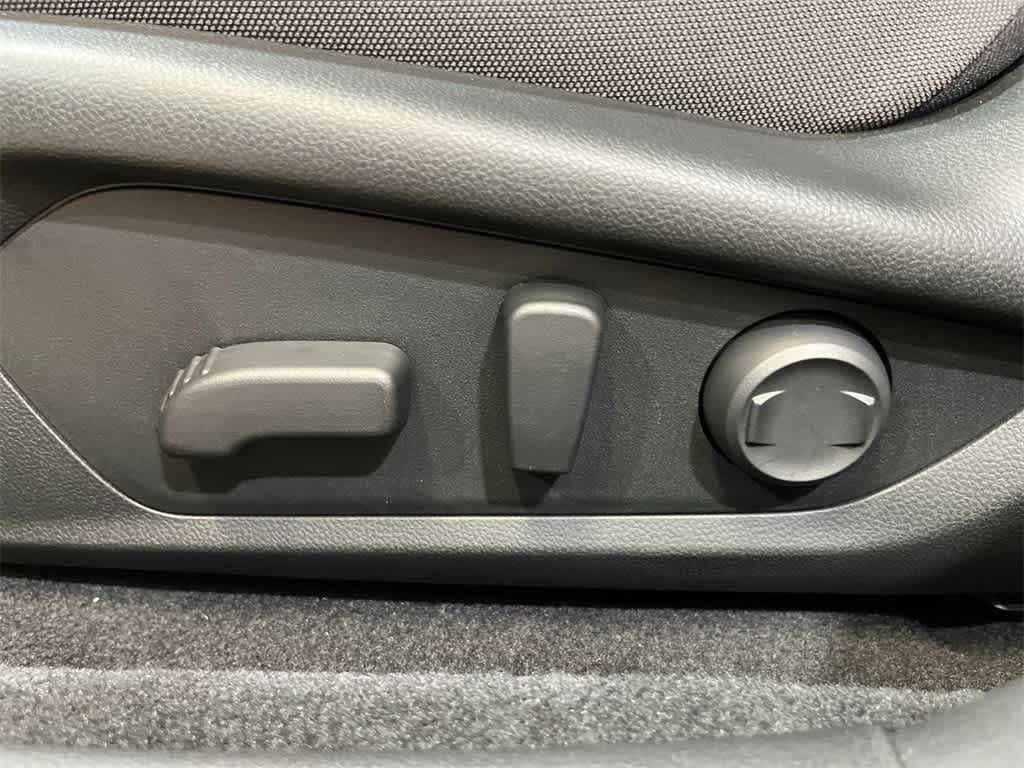 Thumbnail: 2025 Subaru Crosstrek - 13