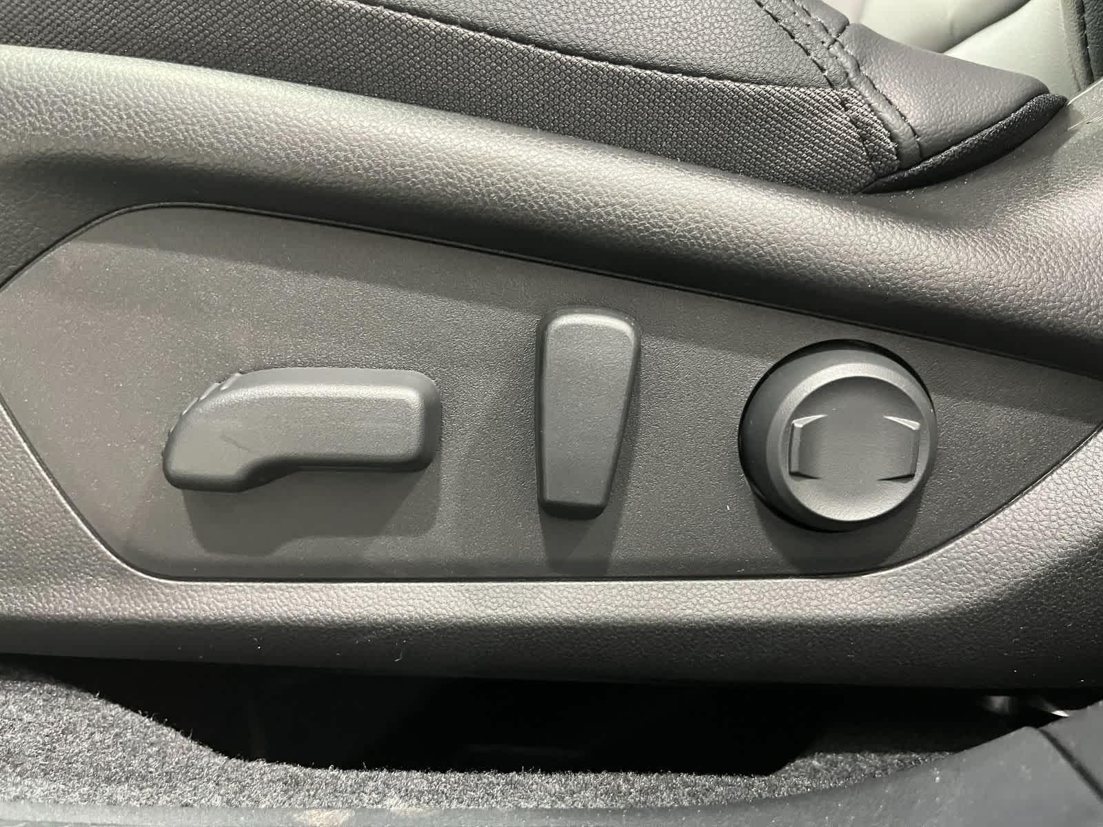 Thumbnail: 2026 Subaru Outback - 13