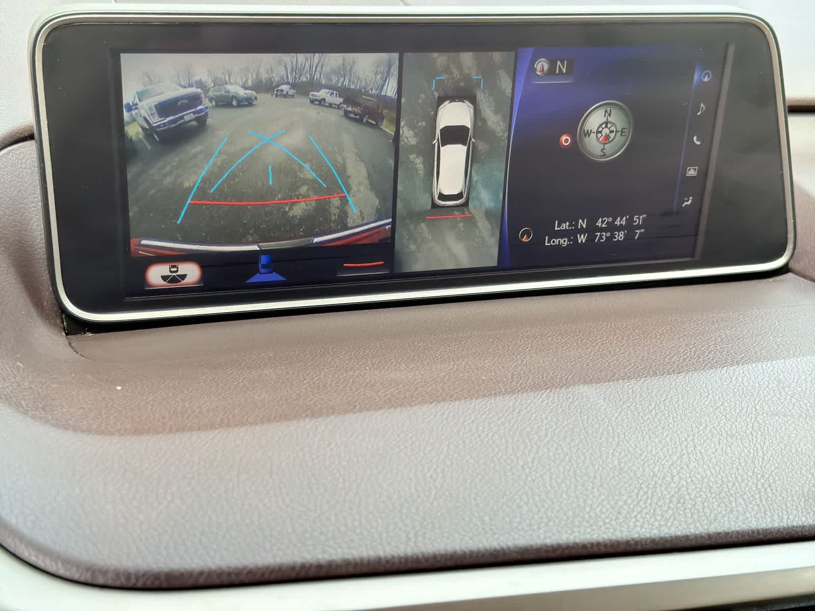 Thumbnail: 2019 Lexus RX - 31