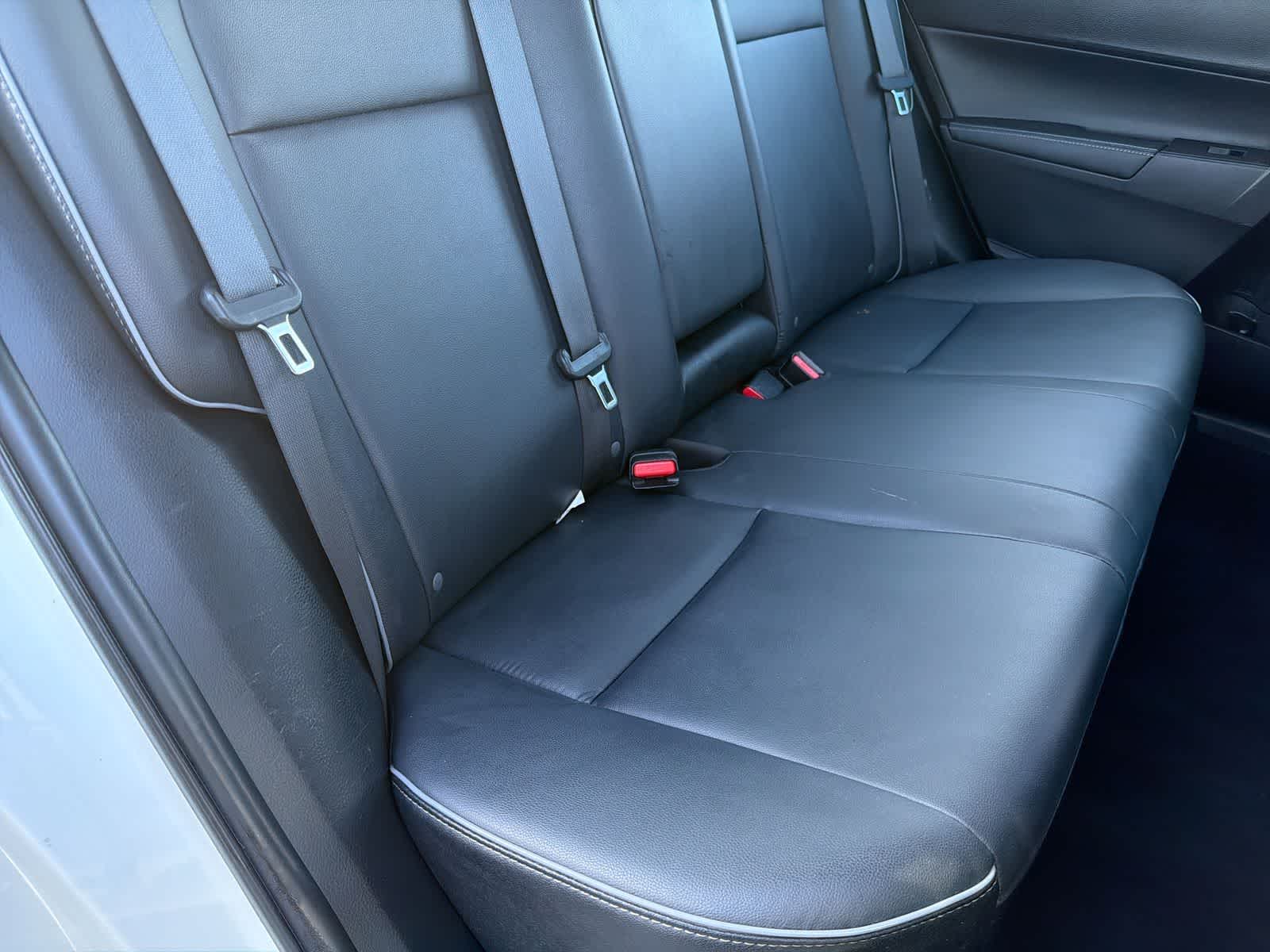 Thumbnail: 2015 Toyota Corolla - 22