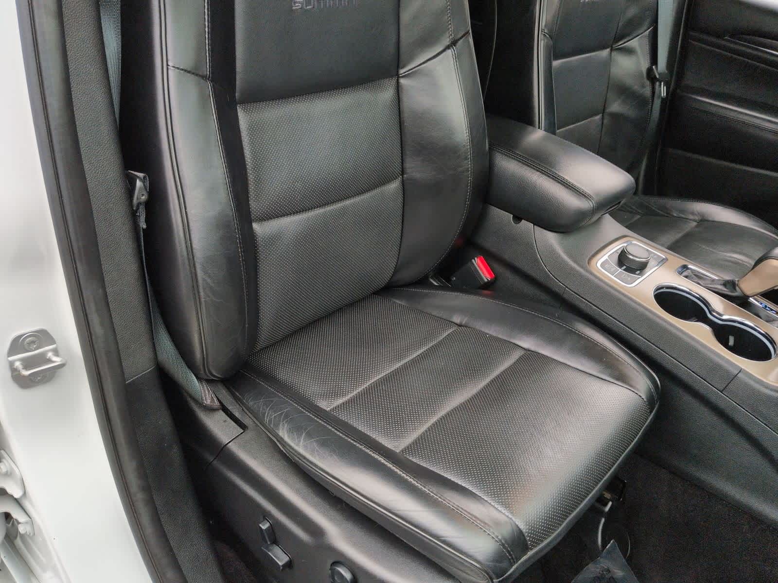 Thumbnail: 2016 Jeep Grand Cherokee - 24