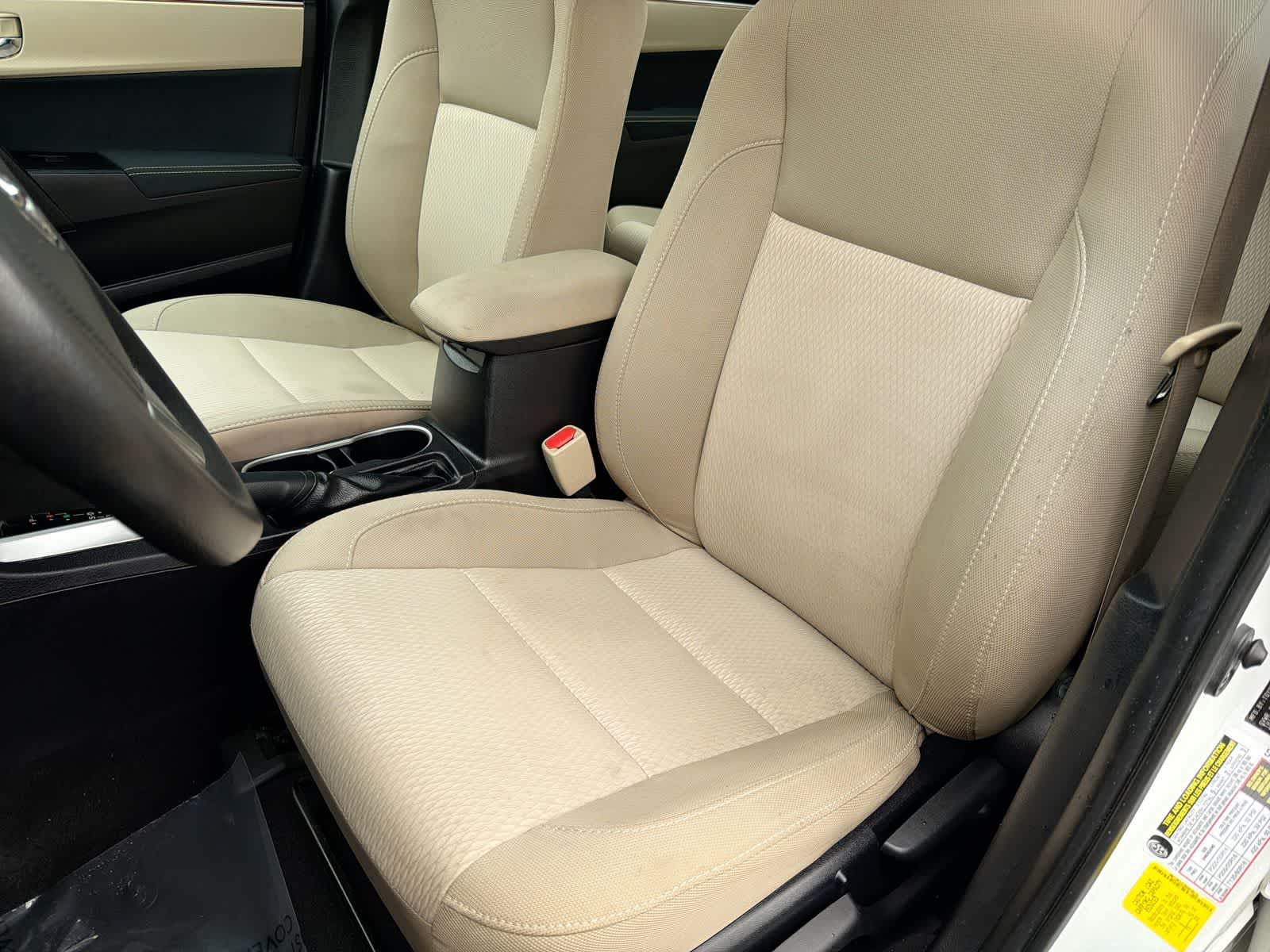Thumbnail: 2015 Toyota Corolla - 17