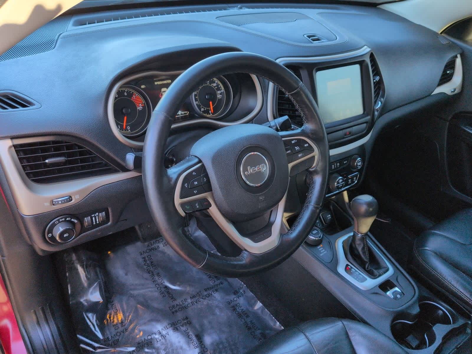 Thumbnail: 2016 Jeep Cherokee - 10