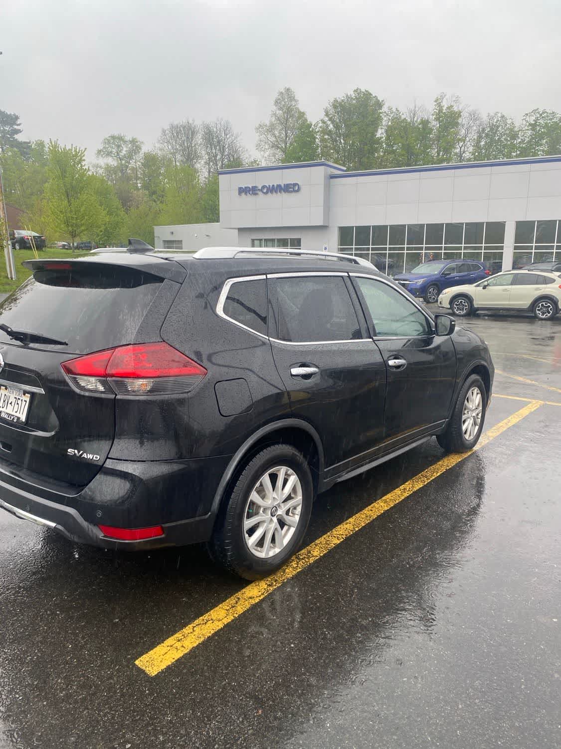 Thumbnail: 2020 Nissan Rogue - 3