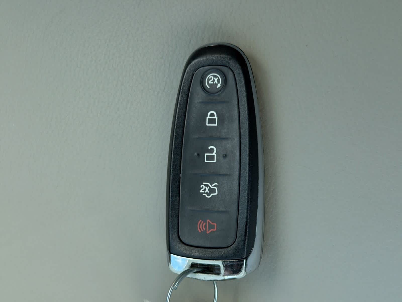 Thumbnail: 2016 Ford Escape - 38