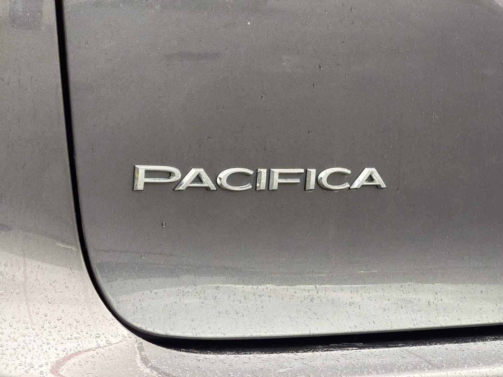 Thumbnail: 2022 Chrysler Pacifica - 13