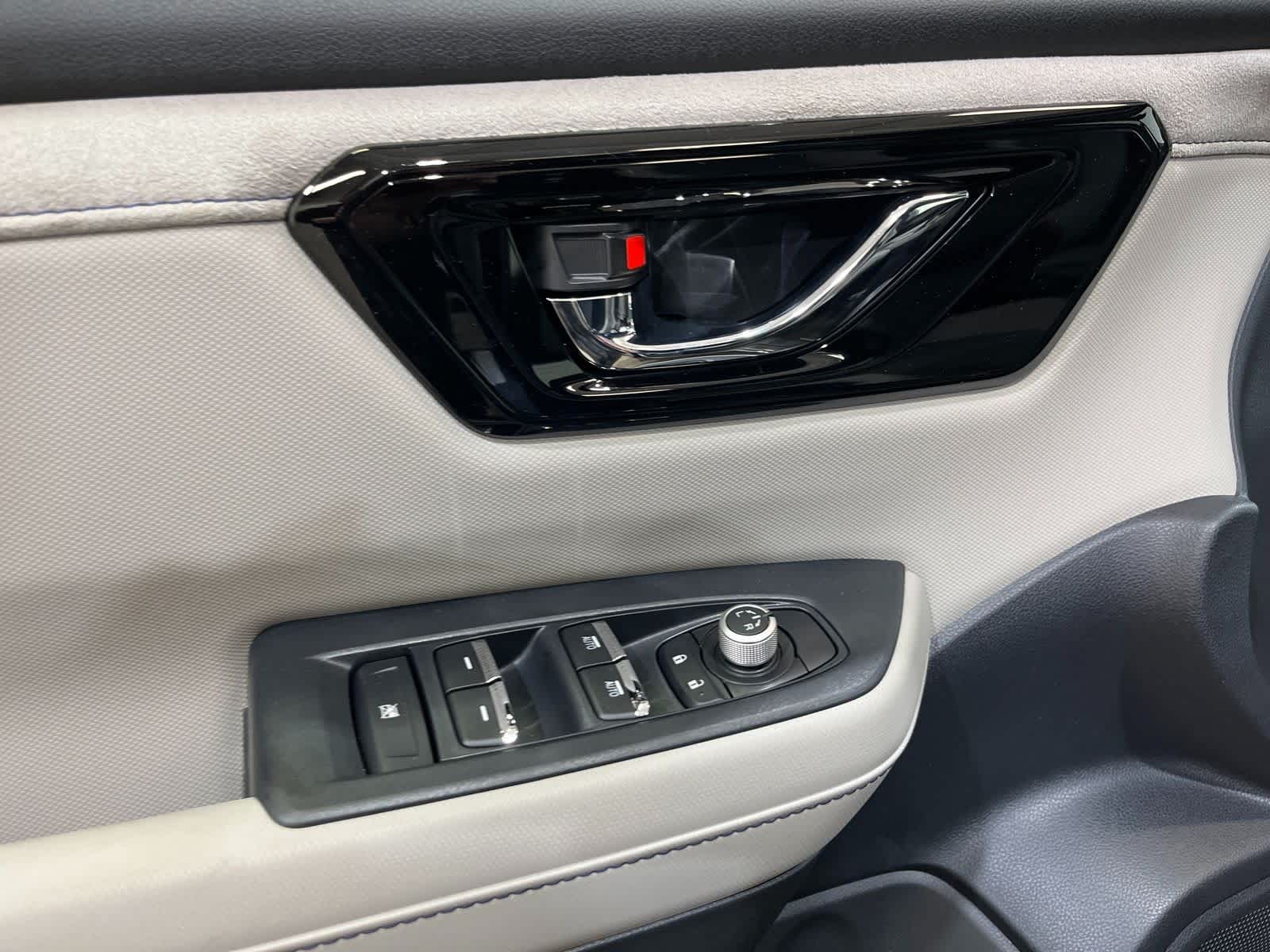 Thumbnail: 2025 Subaru Forester - 14