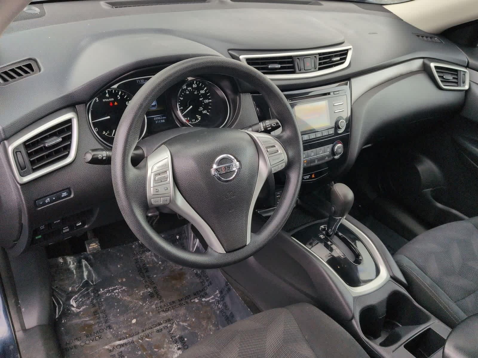 Thumbnail: 2016 Nissan Rogue - 10