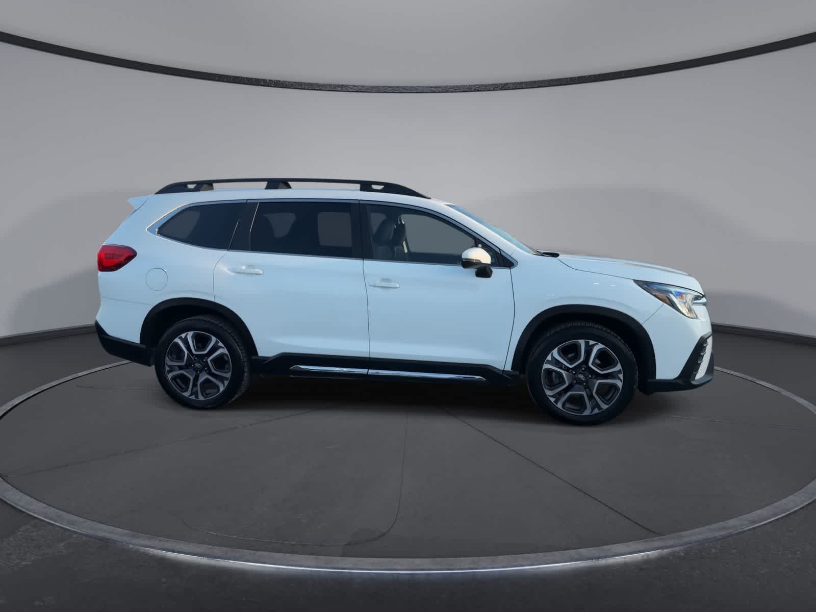 Thumbnail: 2023 Subaru Ascent - 9