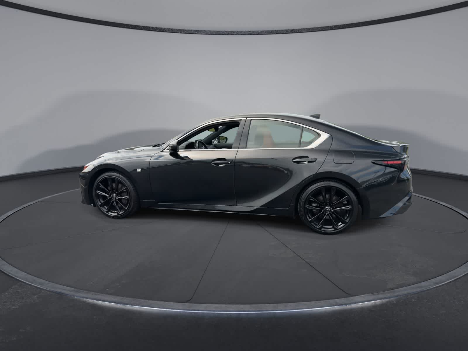 Thumbnail: 2021 Lexus IS - 5