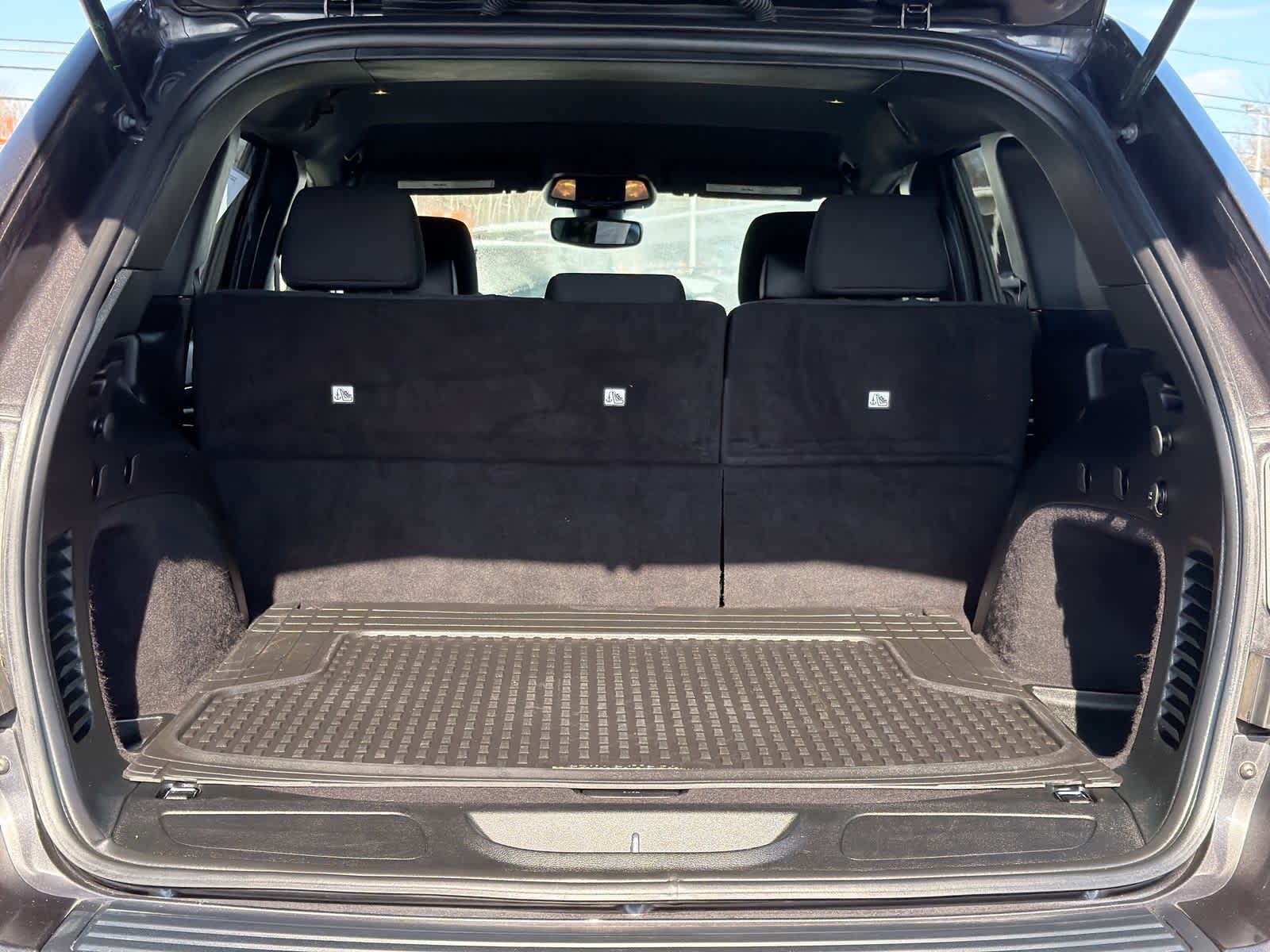 Thumbnail: 2017 Jeep Grand Cherokee - 34