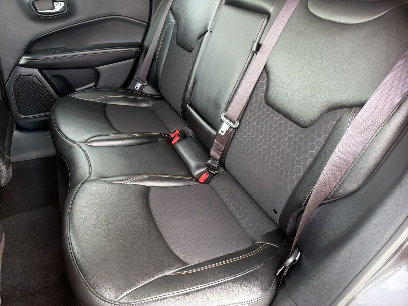 Thumbnail: 2020 Jeep Compass - 20