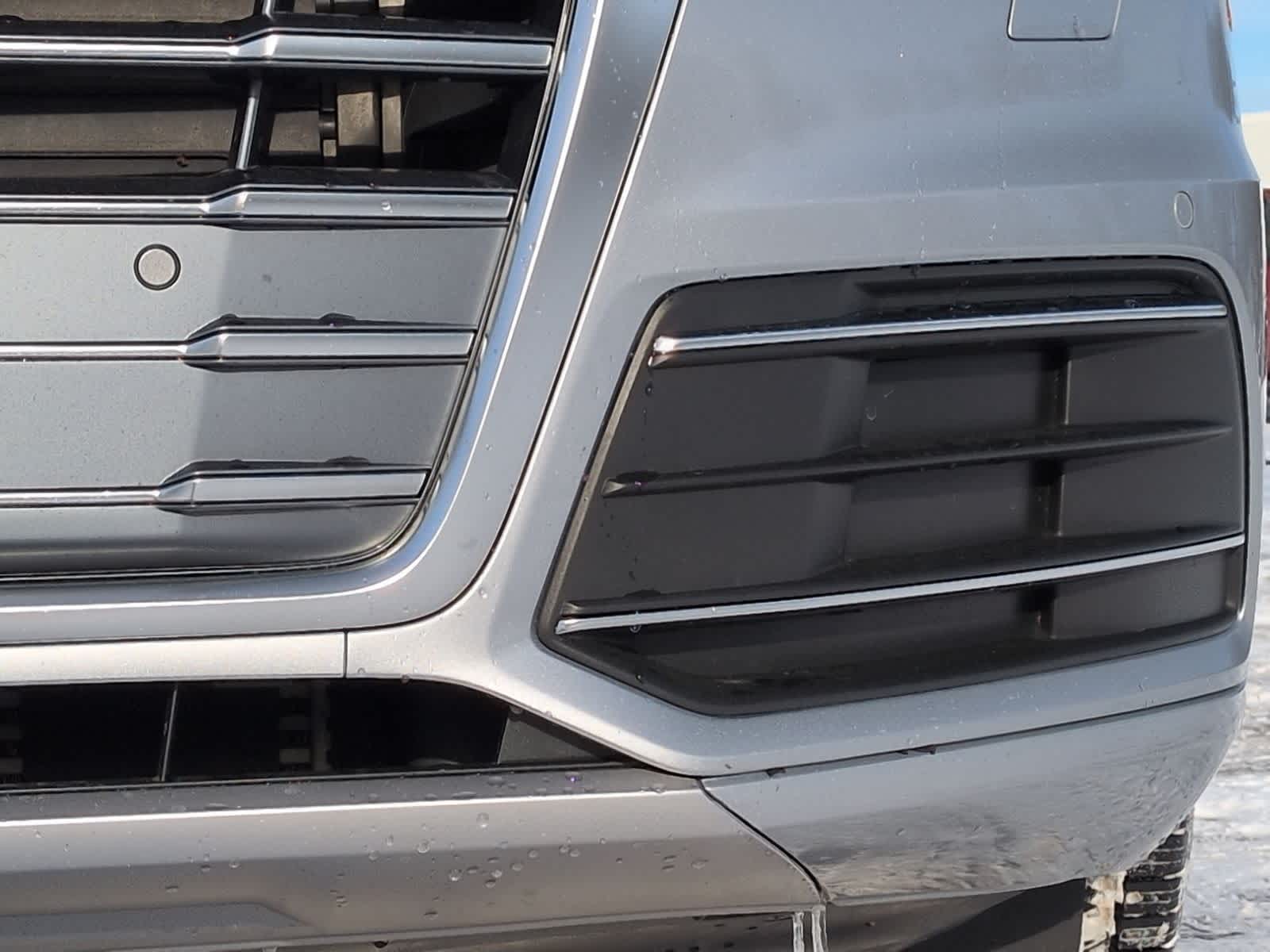 Thumbnail: 2020 Audi Q5 - 11