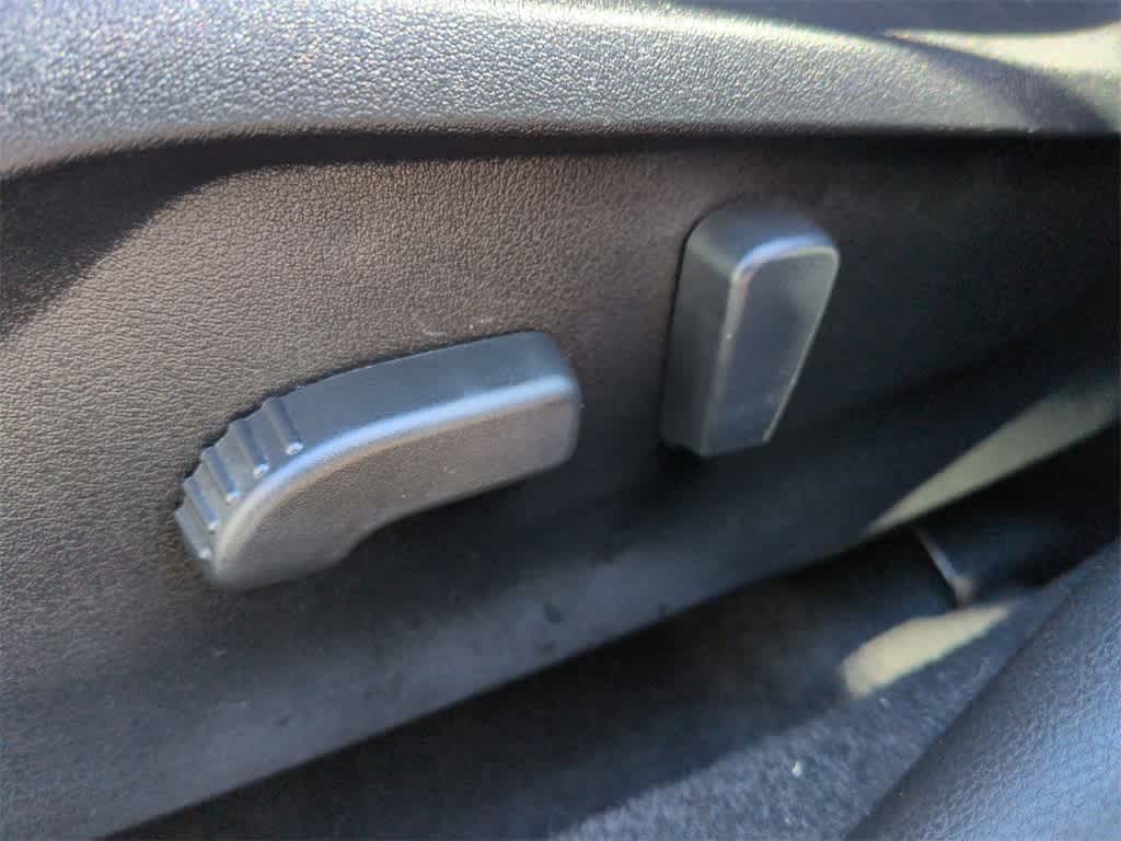 Thumbnail: 2023 Subaru Crosstrek - 18