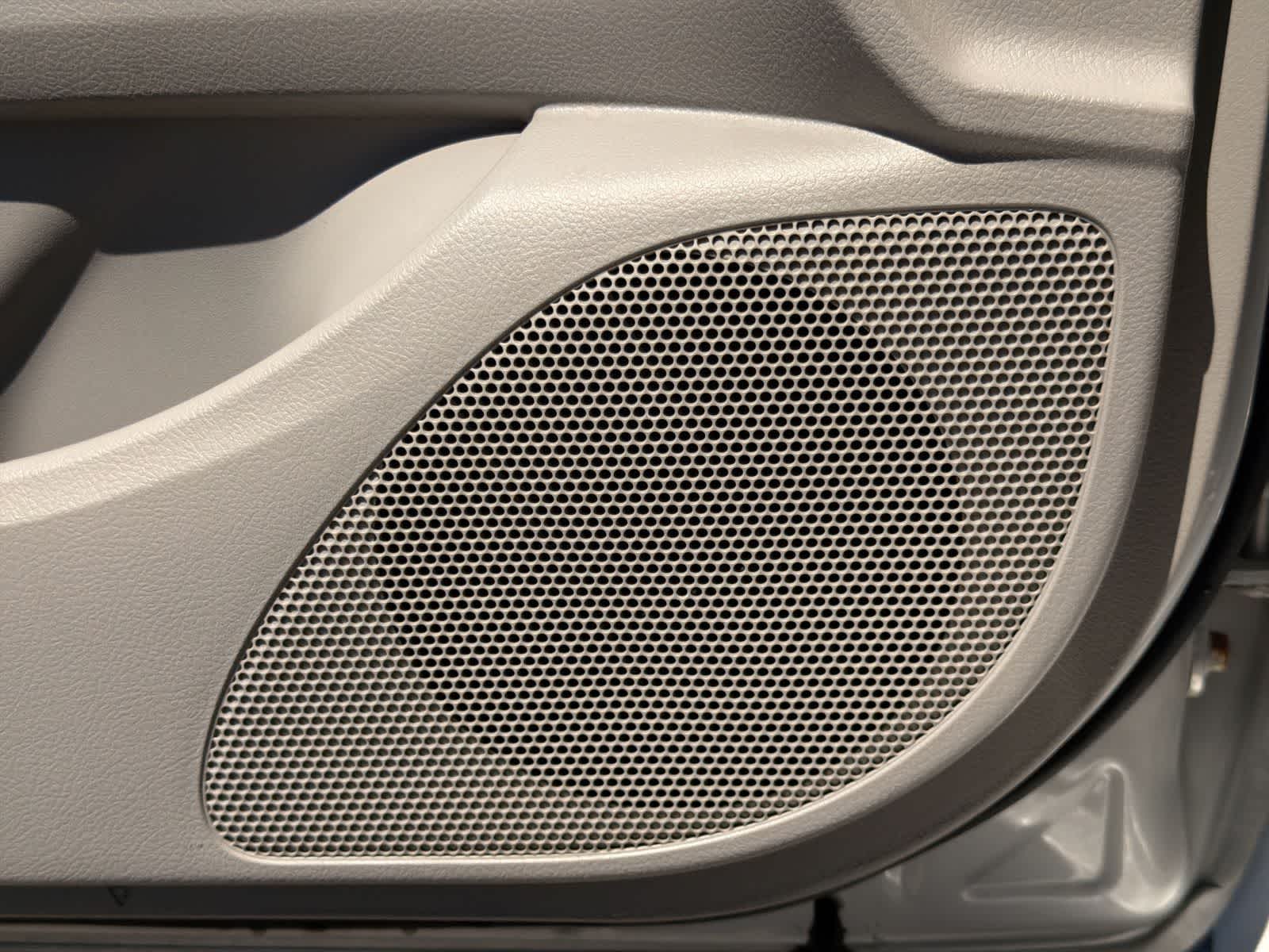 Thumbnail: 2013 Toyota Corolla - 30