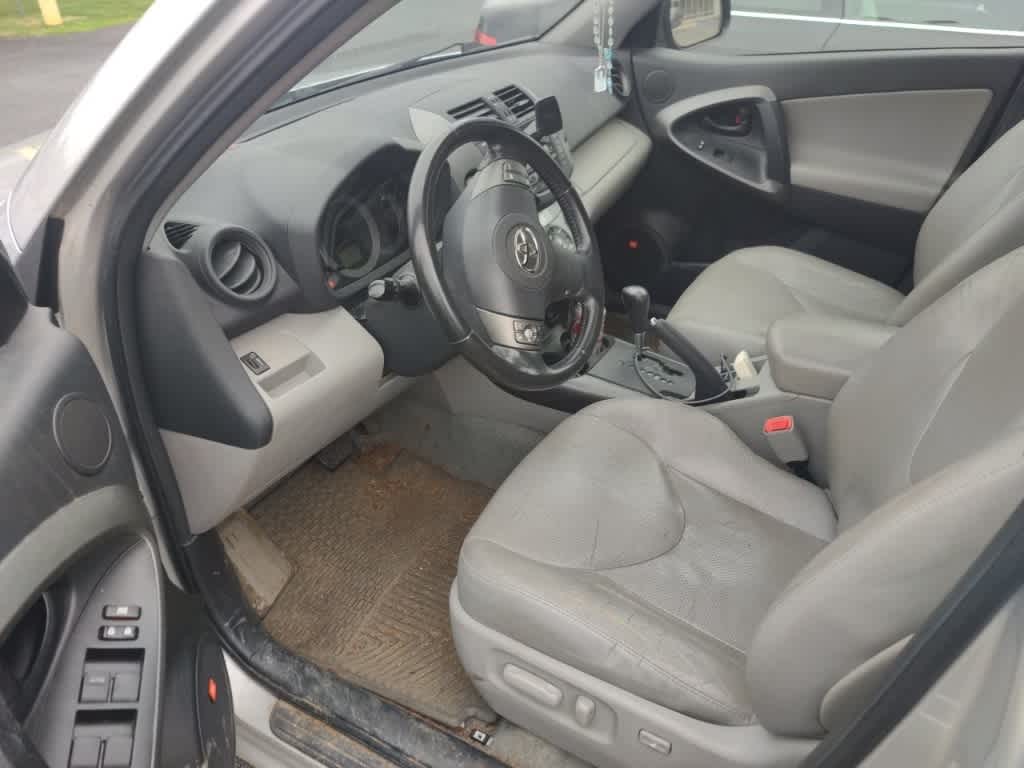 Thumbnail: 2011 Toyota RAV4 - 2