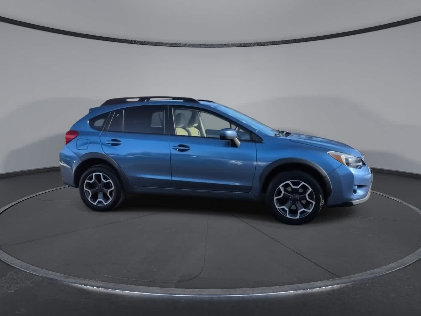 Thumbnail: 2015 Subaru XV Crosstrek - 9