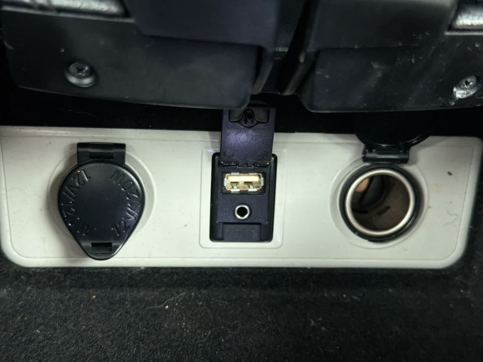 Thumbnail: 2014 Toyota Avalon - 33