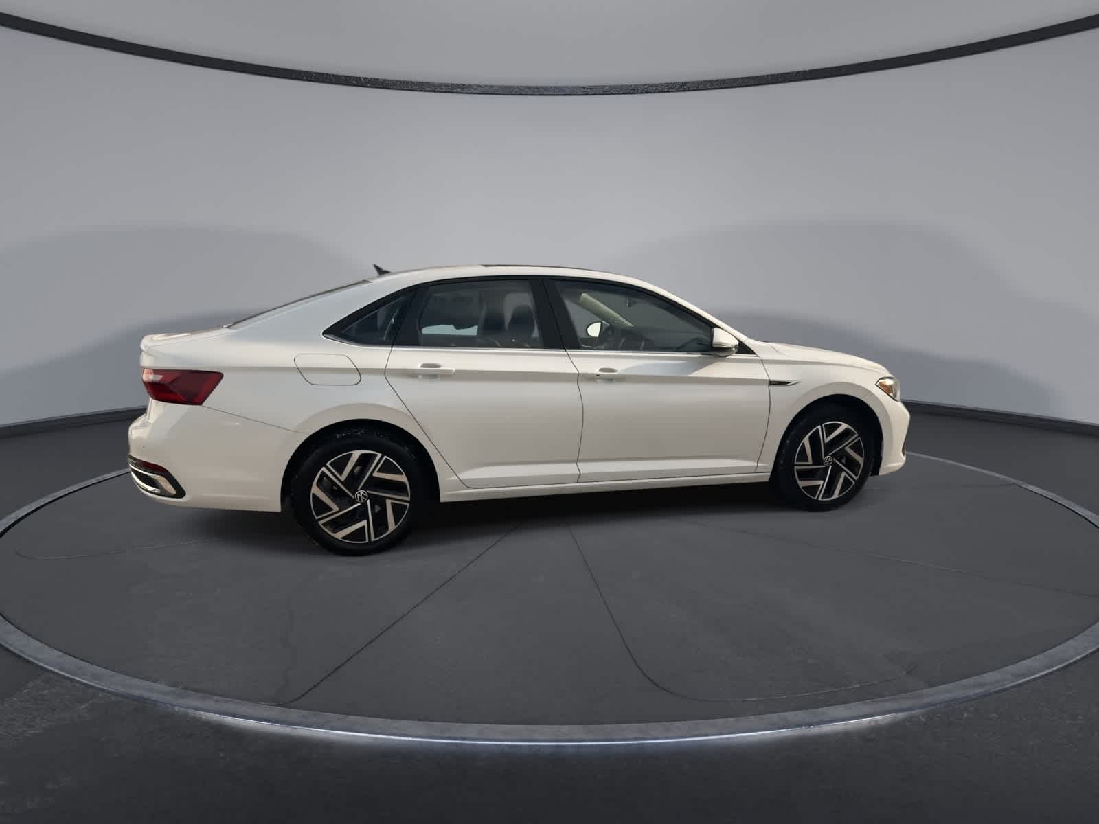 Thumbnail: 2023 Volkswagen Jetta - 9