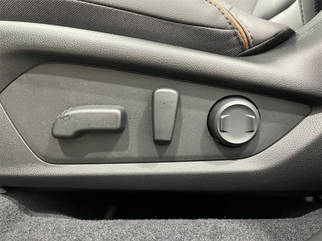 Thumbnail: 2025 Subaru Forester - 12