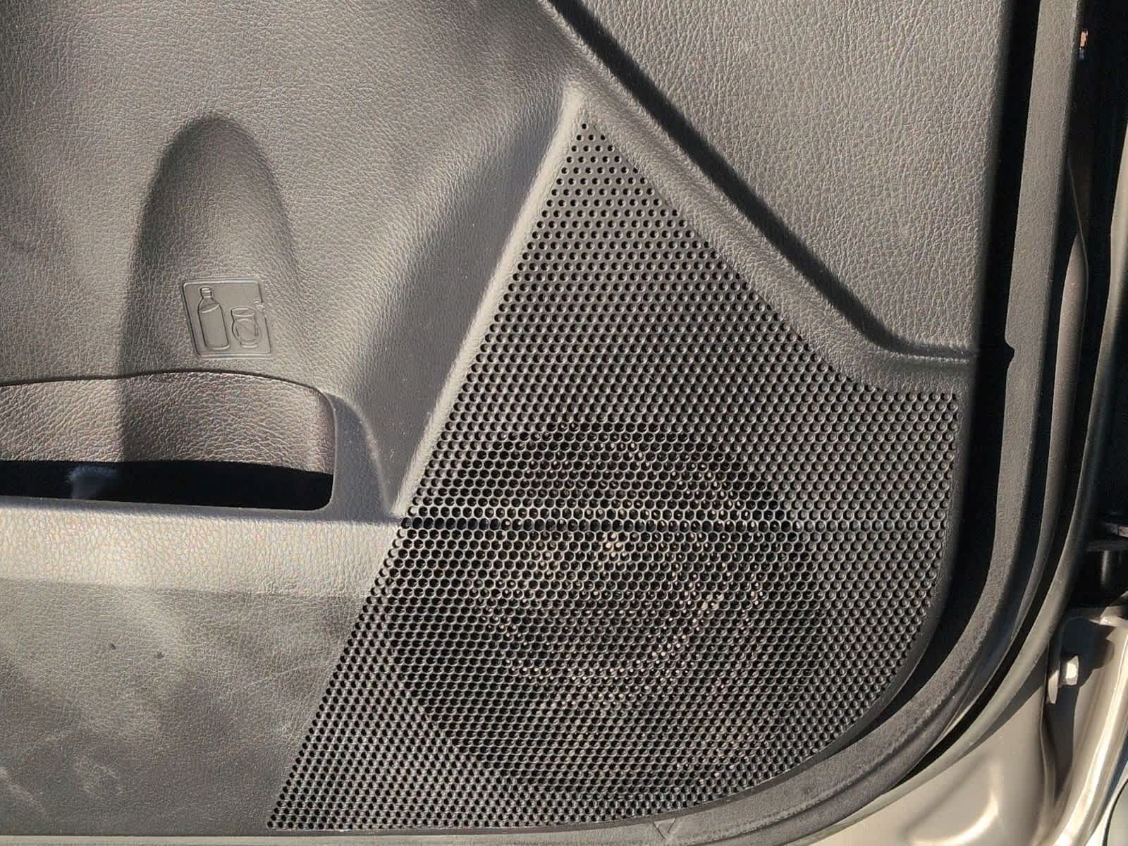 Thumbnail: 2014 Toyota Corolla - 30