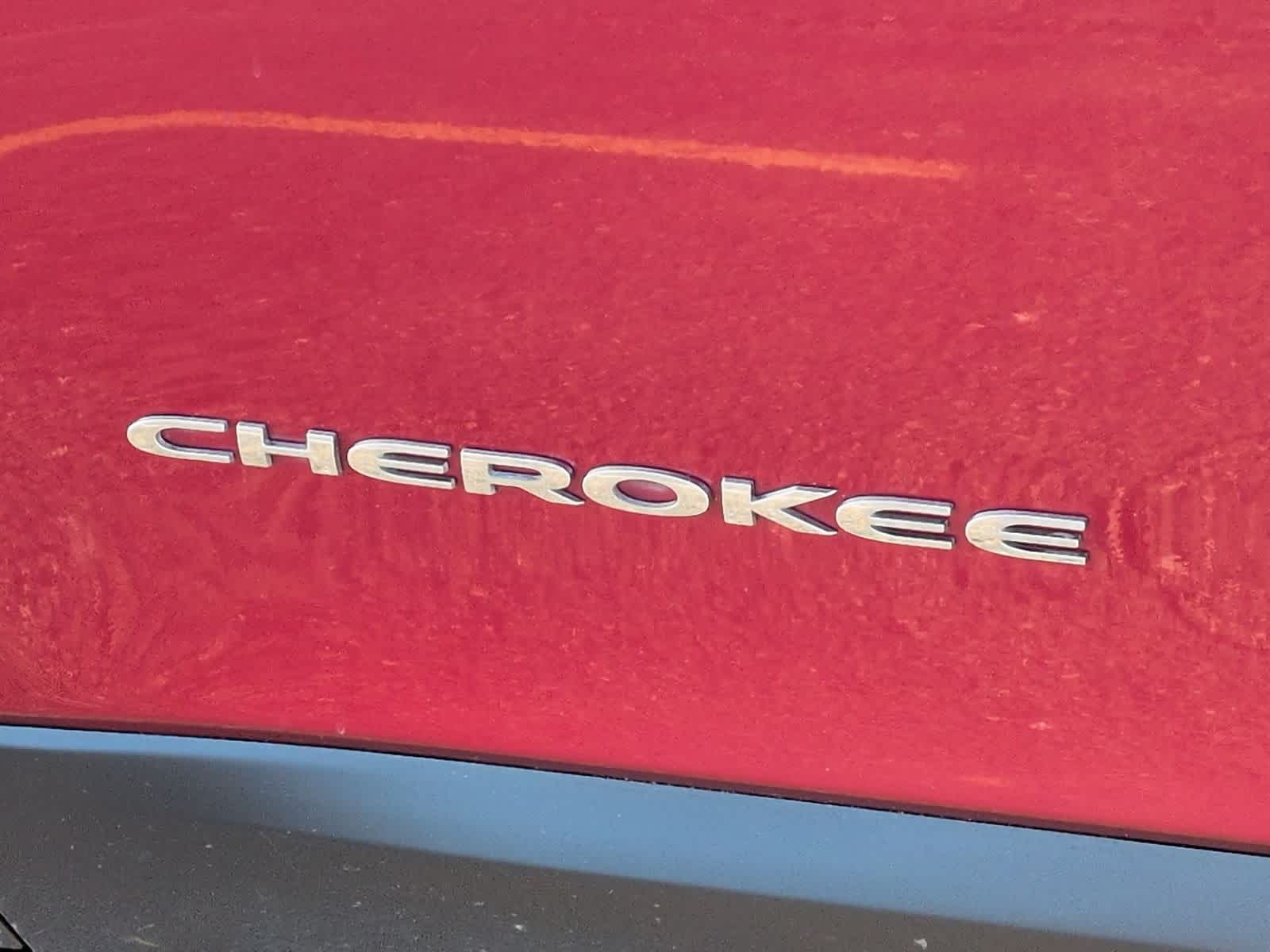Thumbnail: 2016 Jeep Cherokee - 13