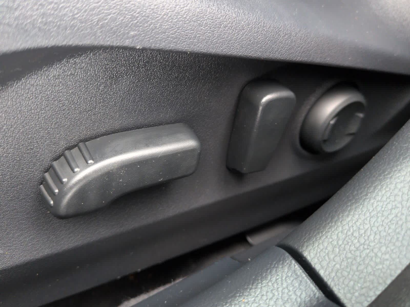 Thumbnail: 2022 Subaru Outback - 18